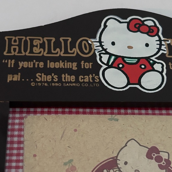 Vintage Hello Kitty Wooden Picture Frame Sanrio 1990  Holds Photo 4.5x3.25 inch - Picture 4 of 12